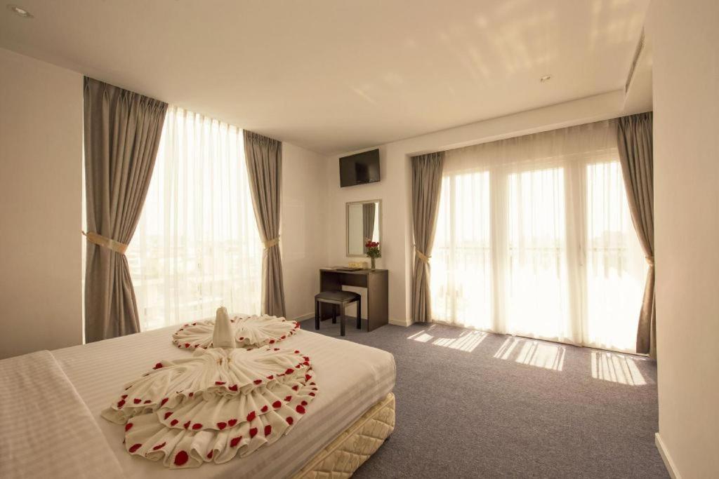 Golden Crown Hotel Saigon Ciudad Ho Chi Minh  Exterior foto