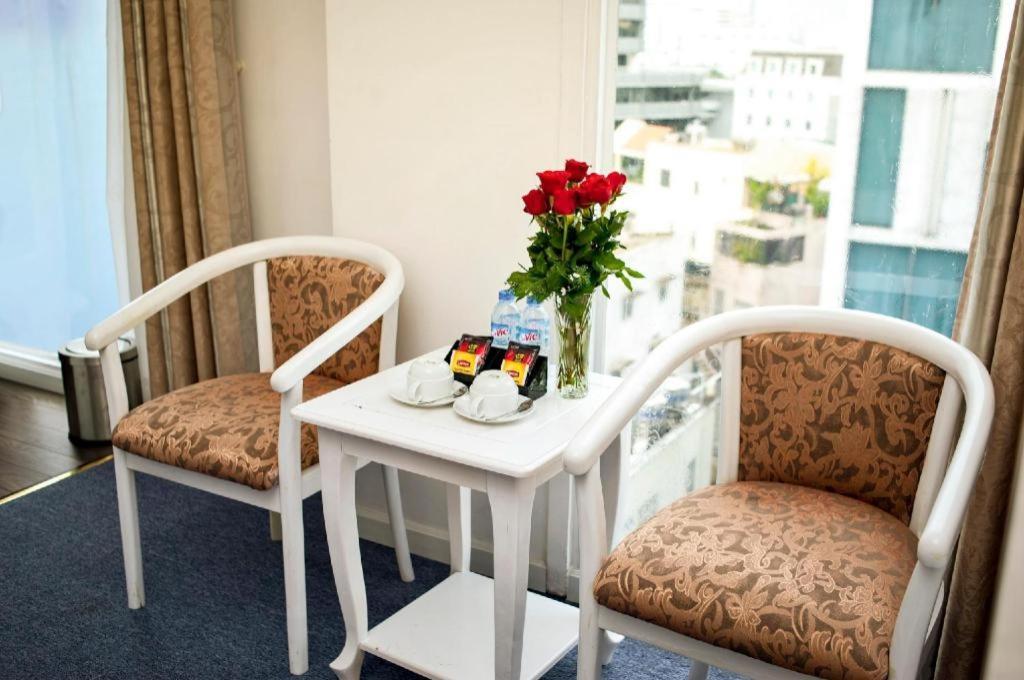 Golden Crown Hotel Saigon Ciudad Ho Chi Minh  Exterior foto