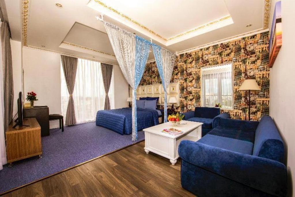 Golden Crown Hotel Saigon Ciudad Ho Chi Minh  Exterior foto