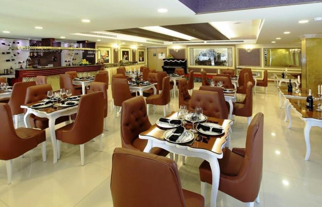 Golden Crown Hotel Saigon Ciudad Ho Chi Minh  Exterior foto